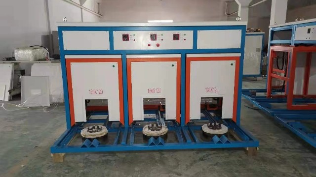 您知道科鼎電磁模具加熱爐的功能有哪些嗎？